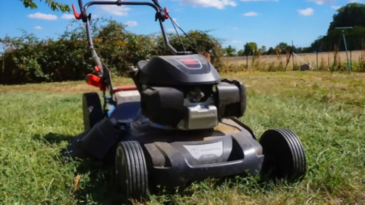 Honda Lawnmower not pulling